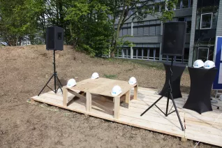 spatenstich_sta_neubau_20160429_foto_j._kuestenmacher_015.jpg (DE)