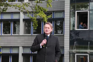 spatenstich_sta_neubau_20160429_foto_j._kuestenmacher_048.jpg (DE)