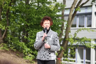 spatenstich_sta_neubau_20160429_foto_j._kuestenmacher_077.jpg (DE)