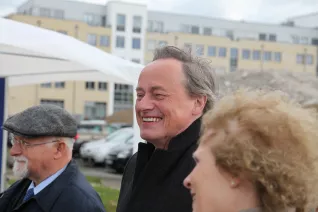 spatenstich_sta_neubau_20160429_foto_j._kuestenmacher_094.jpg (DE)