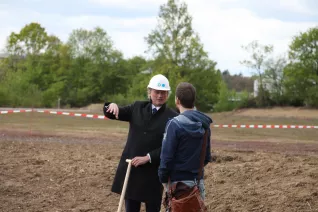 spatenstich_sta_neubau_20160429_foto_j._kuestenmacher_180.jpg (DE)