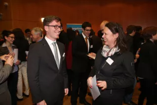 stipendienfeier-2013-page1_92.jpg (DE)