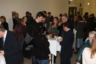 stipendienfeier-2013-page2_37.jpg (DE)