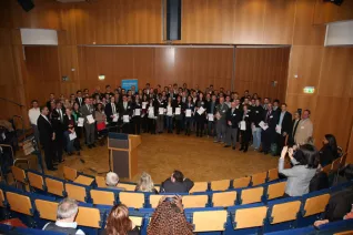 stipendienfeier-2013-page2_4.jpg (DE)