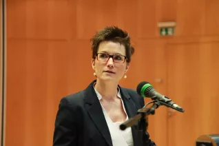 stipendienfeier-2013-page2_48.jpg (DE)