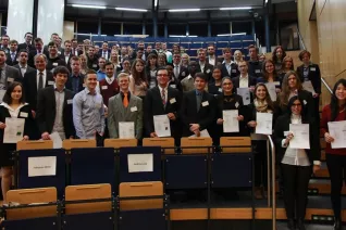 stipendienfeier-2013-page2_61.jpg (DE)