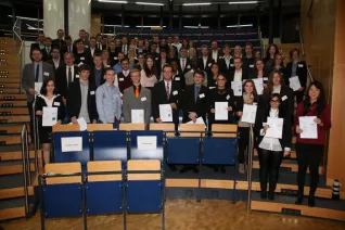 stipendienfeier-2013-page2_7.jpg (DE)