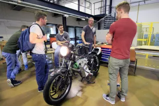 tag-d-off-projekt-2016_masch-halle_elektrobike_02.jpg (DE)