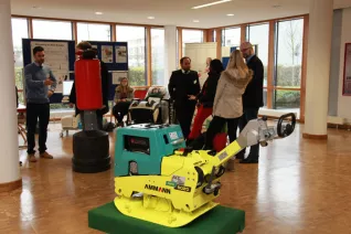 tag-der-forschung-2013_11.jpg (DE)