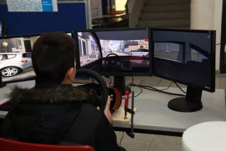 tag-der-forschung-2013_18.jpg (DE)