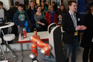 tag-der-forschung-2013_20.jpg (DE)