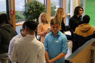 trade_fair_be_for_bis_spz_mensa_20191205_foto_juri_kuestenmacher_099.jpg (DE)