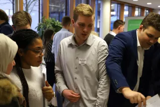 trade_fair_be_for_bis_spz_mensa_20191205_foto_juri_kuestenmacher_113.jpg (DE)