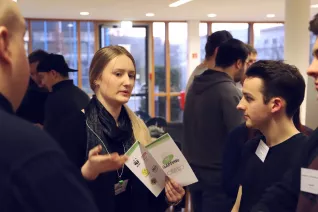 trade_fair_be_for_bis_spz_mensa_20191205_foto_juri_kuestenmacher_117.jpg (DE)