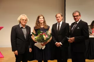 verleihung_der_foerderpreise_2014_foto_e._tritschler_fb05_hochheiser-inga_4261.jpg (DE)
