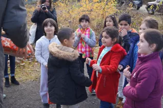 wunschbaum_auslieferung_geschenke_sta_20161219_foto_e._hummel_22.jpg (DE)