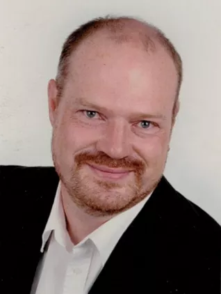 Personenbild Christopher Becher