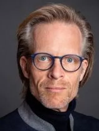 Portrait_Kronenberg