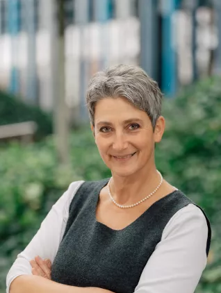 Stefanie Meilinger Portrait Nov 23 IZNE