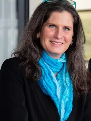 Bild Frau Prof. Dr. Essing