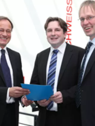 voigtlaender-michael_prof.ihne_profschreiber_250_10518.jpg (DE)