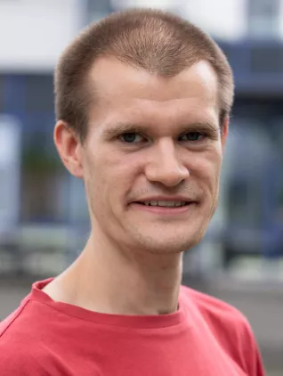 20190612_fbinf_schneider_sven_mt_001.jpg (DE)