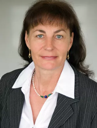 caspers_sylvia.jpg (DE)
