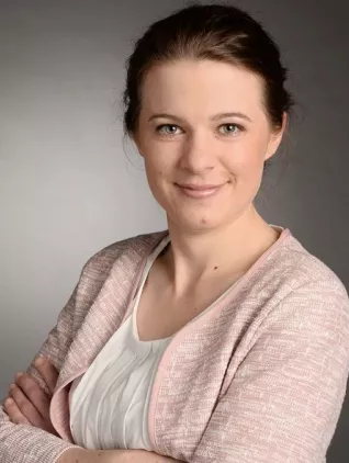 fb05_anne_korwitz-reichelt.jpg (DE)