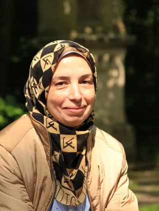 fb05_bio_fatma_elsayed.jpg (DE)