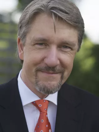 fb01-crhb-fink_dietmar-bf.jpg (DE)