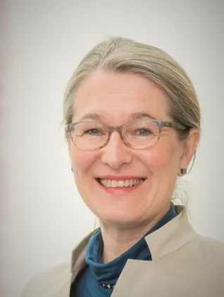 Dr. Michaela Schuhmann.jpg (DE)