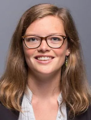 portraet_stefanie_fey_2018.jpg (DE)