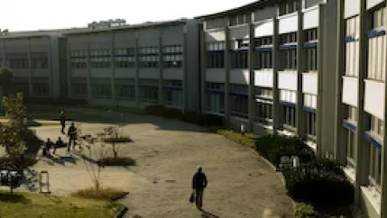 071022_emt_01.jpg (DE)