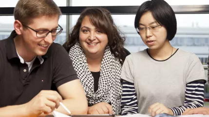 131011_hbrs_rb_csr_ngo_20.jpg(DE)