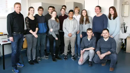 20170214_Besuch-Albert-Einstein-Gymnasium_gruppenbild (DE)