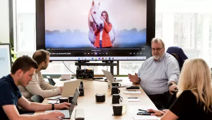 CEMTIM Coaching MBA Start-up Development Maikranz Bonn 20220520 foto eric lichtenscheidt 07 fs22.jpg