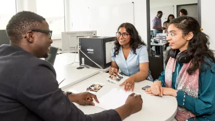 Social Protection Beratung StA 20220517 foto eric lichtenscheidt 09 fs22.jpg