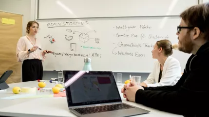 wiwi institut fuer verbraucherinformatik ivi sta 20220523 foto eric lichtenscheidt 62 fs22.jpg