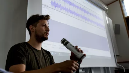 wiwi praxisprojekt podcast 20220523  foto eric lichtenscheidt 01 fs22.jpg