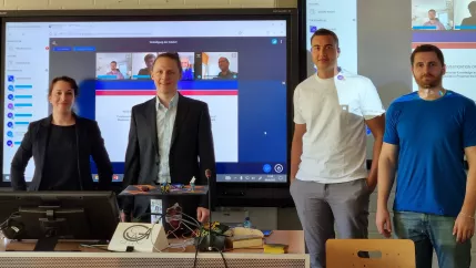 20220808_Tolsdorf_Promotion_Verteidigung_Gruppenbild_privat_2