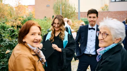 Absolventenfeier Telekom Dome Kirche 20221022 Foto Nathan Dreessen 004.jpg