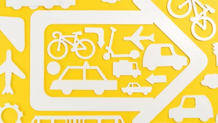 Schmuckbild von freepik_transport-concept-with-vehicles