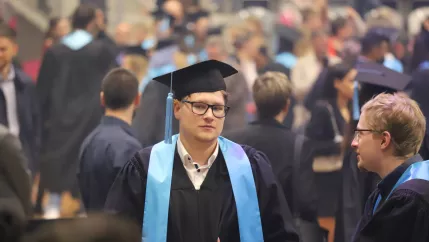 absolventenfeier telekom dome festakt 20221022 foto juri kuestenmacher 015.JPG