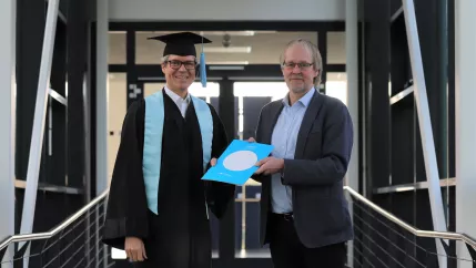 Becker_Thomas_Absolvent_wiwi_24112022_02.jpg / Pascal Kimmich