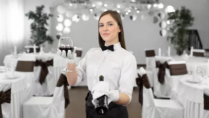 Weinprobe _COLOURBOX57333536.jpg