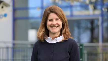 Portraet_Eva_Besgen_Bibliothek_Wissenswert_30032023