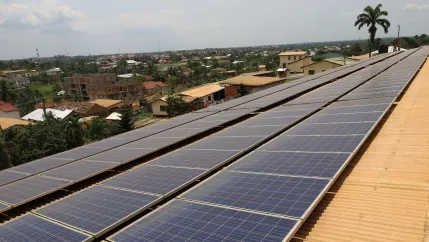 PV_Anlage_Akwatia_Ghana_Projekt_Enershelf