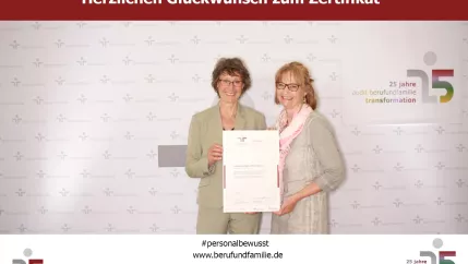 Awarding of the family-friendly university certificate