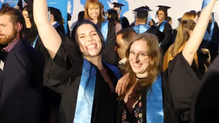 Absolventenfeier Telekom Dome Festakt 20231021 foto juri kuestenmacher 141.JPG