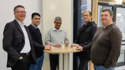 V.l.n.r. Dr. Rainer Herpers, Dr. Ammar Gharaibeh (GJU), Dr. Dhiah Abou-Tair (GJU), Dr. Luigi Lo Iacono und Dr. Ken Kent (UNB) Bild: Nadine Kutz